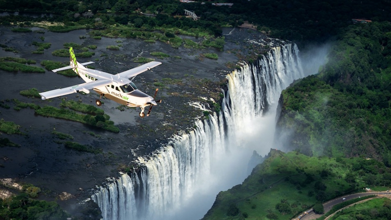 Mack Air Cessna Grand Caravan EX Victoria Falls